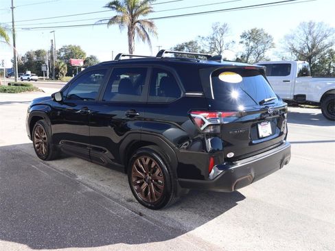 Used 2025 Subaru Forester Sport image 7