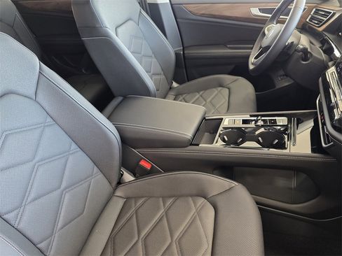 New 2026 Volkswagen Atlas SE image 10