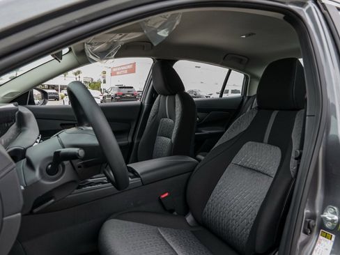 New 2026 Nissan Sentra SV image 17