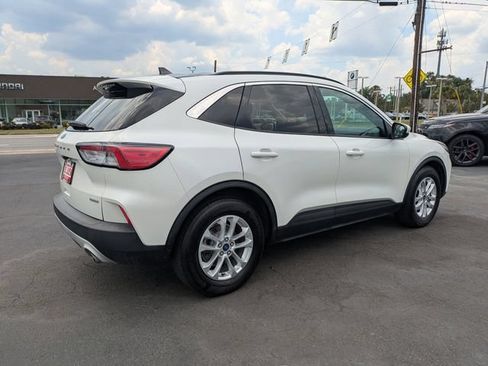 Used 2020 Ford Escape SE FWD image 5