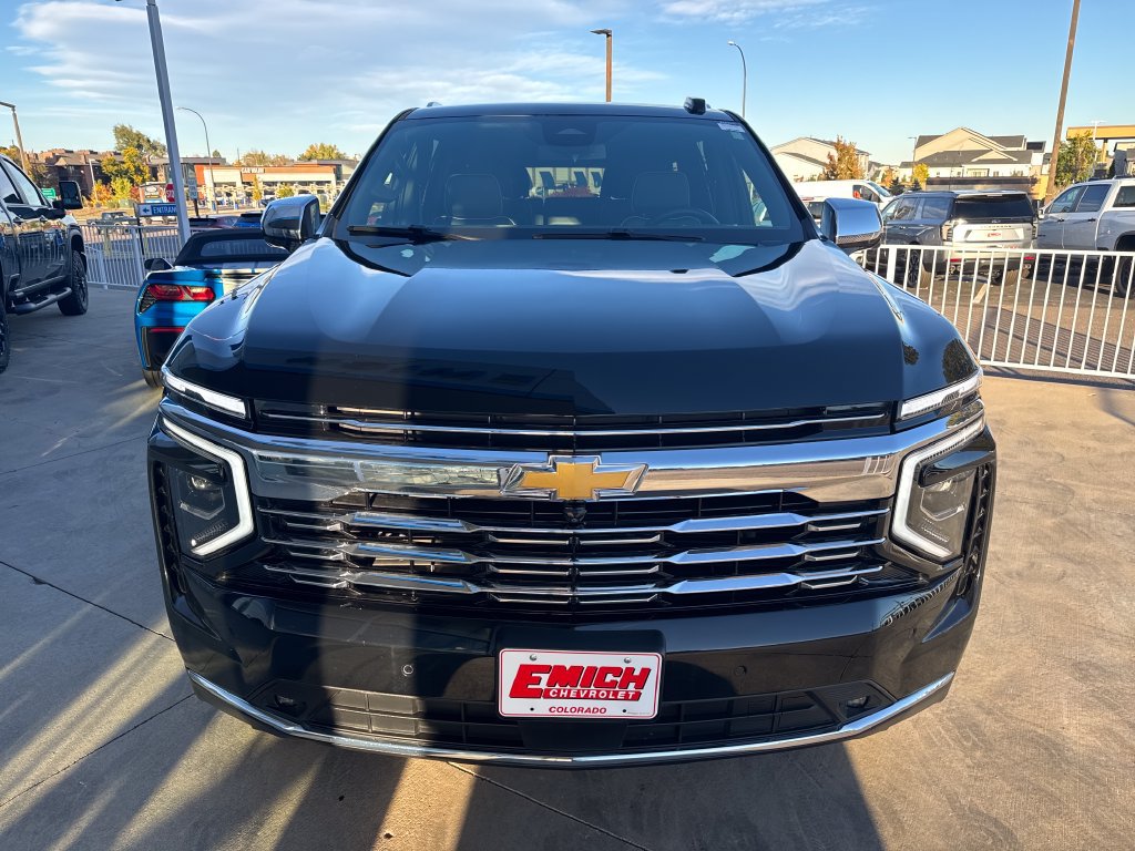 Used 2026 Chevrolet Suburban Premier AWD/4WD image 8
