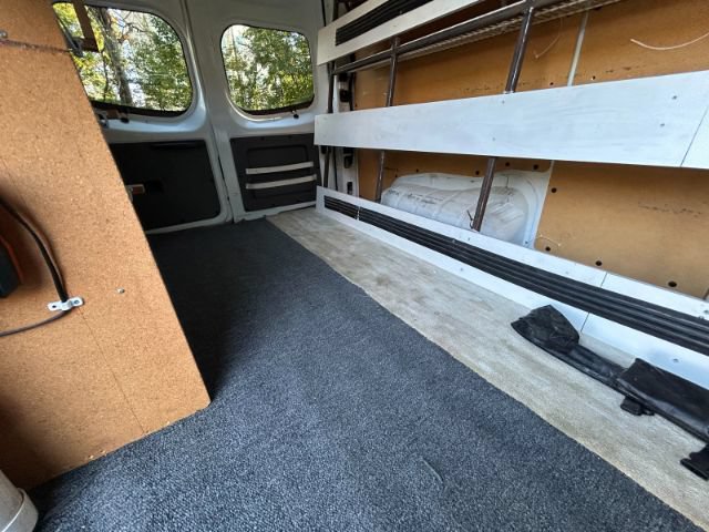 Used 2017 Nissan NV 2500 SV w/ Back Door Glass Package RWD image 28