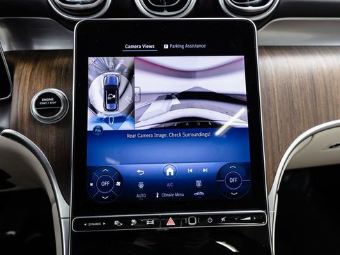 Used 2025 Mercedes-Benz GLC 350e 4MATIC w/ Driver Assistance Package image 19