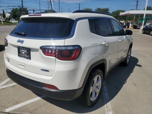 Certified 2018 Jeep Compass Latitude w/ Popular Equipment Group image 8