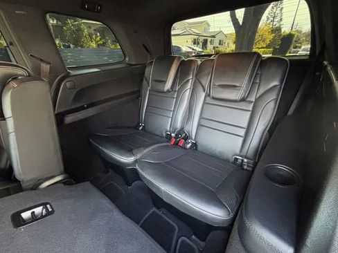 Used 2018 Mercedes-Benz GLS 63 AMG 4MATIC w/ AMG Night Styling Package image 40