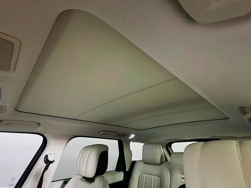 Used 2022 Land Rover Range Rover Sport HSE Silver Edition image 14