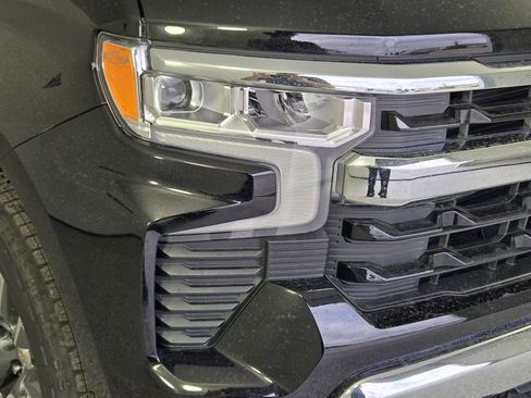 New 2026 Chevrolet Silverado 1500 LT AWD/4WD image 9