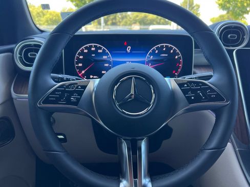 Certified 2026 Mercedes-Benz GLC 300 4MATIC image 29