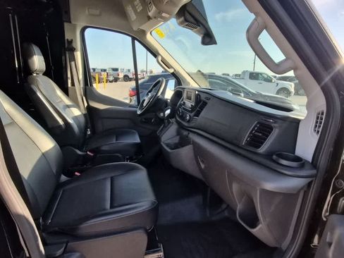 Used 2025 Ford Transit 250 148 Medium Roof RWD image 8
