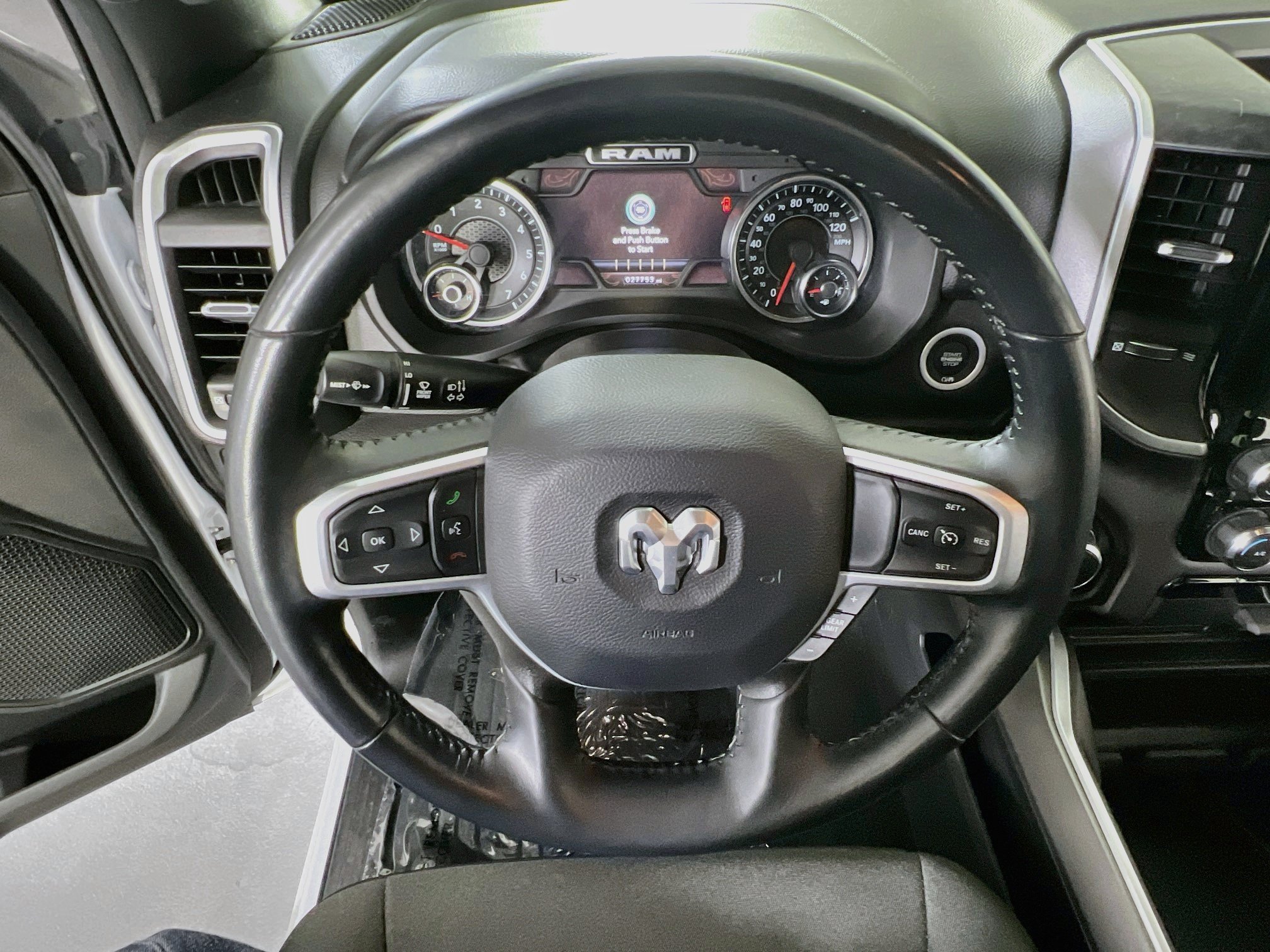 Used 2023 RAM 1500 Big Horn AWD/4WD image 11