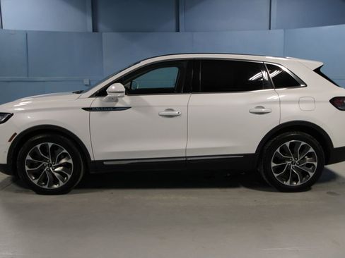 Used 2022 Lincoln Nautilus Reserve w/ Equipment Group 201A image 31