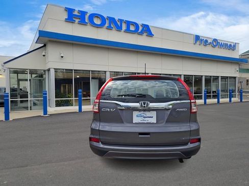 Used 2015 Honda CR-V LX image 5