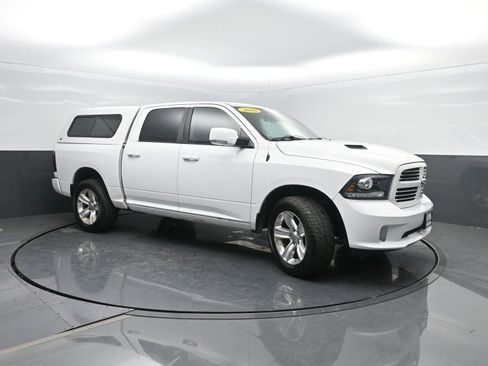 Used 2016 RAM 1500 Sport image 4