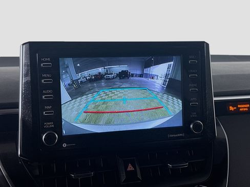 Used 2021 Toyota Corolla SE image 19