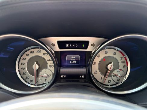 Used 2016 Mercedes-Benz SL 550 image 11