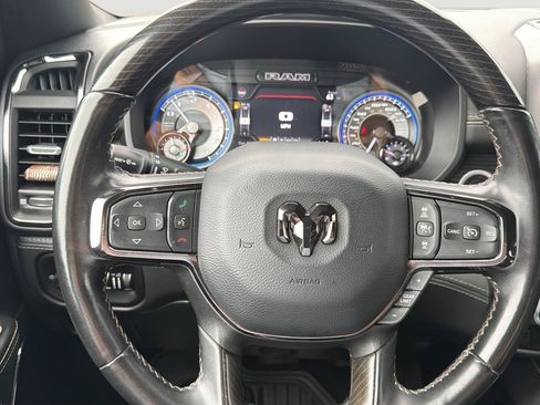 Used 2022 RAM 1500 Limited AWD/4WD image 16