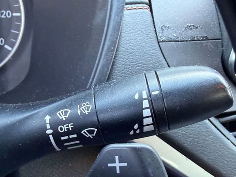 Used 2019 Nissan Altima 2.5 SR FWD image 13