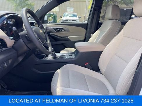Used 2023 Chevrolet Traverse LS w/ Safety Package FWD image 6