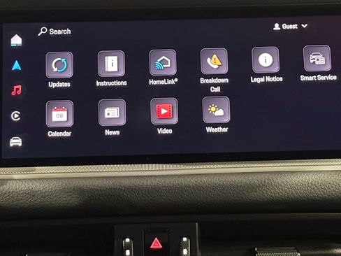 Used 2025 Porsche Cayenne Coupe image 83