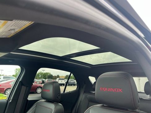 Used 2023 Chevrolet Equinox RS w/ RS Leather Package AWD/4WD image 27