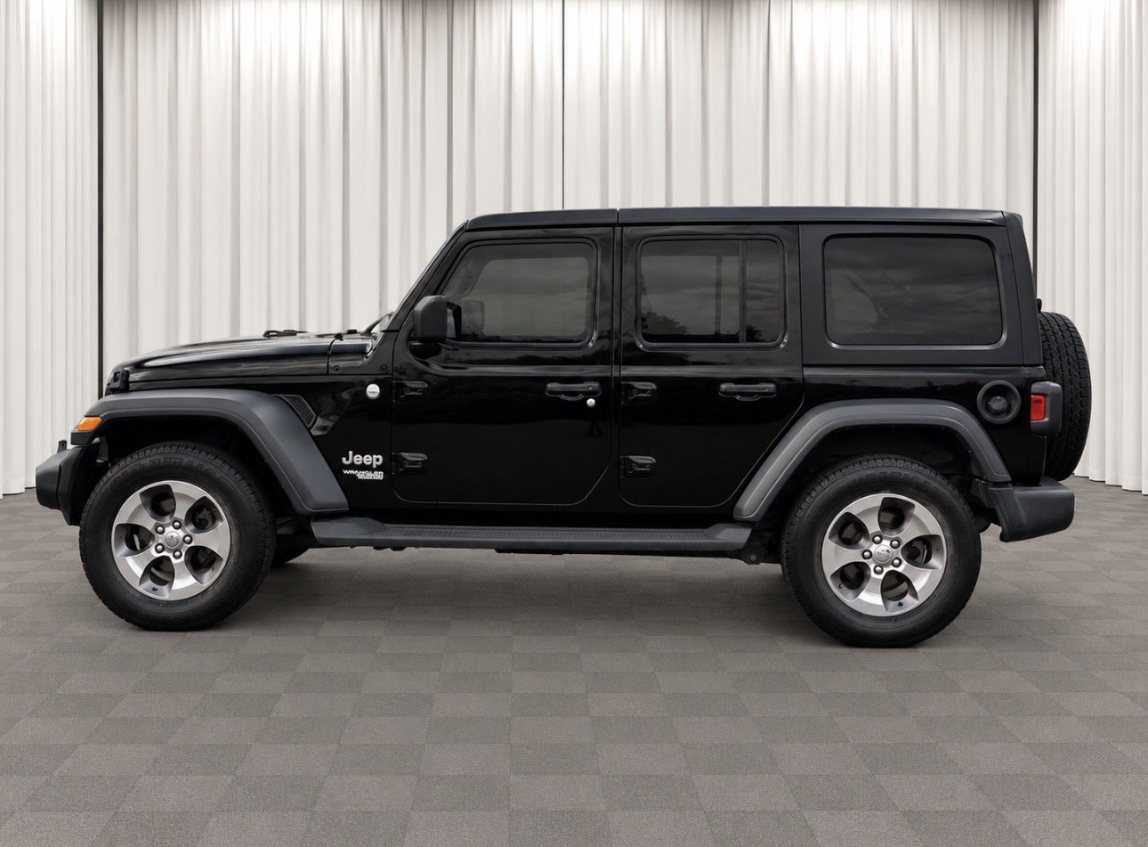 Used 2018 Jeep Wrangler Unlimited Sport S AWD/4WD image 6