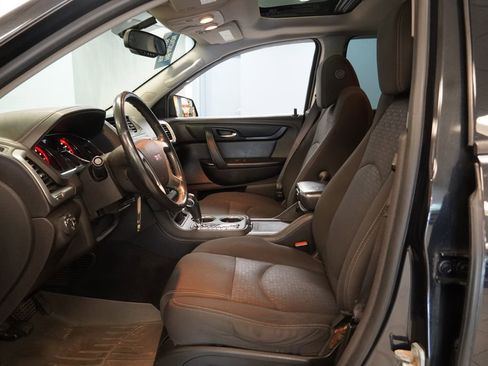 Used 2013 GMC Acadia SLE FWD image 6