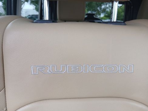 Used 2018 Jeep Wrangler Unlimited Rubicon AWD/4WD image 22