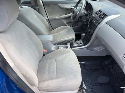 Used 2010 Toyota Corolla LE w/ All Weather Guard Pkg FWD image 19