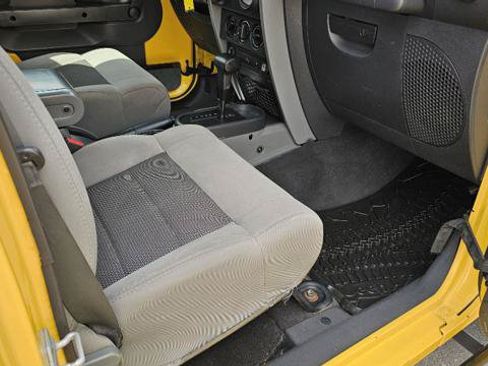 Used 2009 Jeep Wrangler Unlimited X AWD/4WD image 22