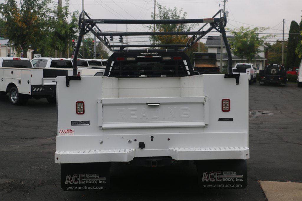Used 2022 Ford F550 4x4 Crew Cab Super Duty w/ Power Equipment Group image 4