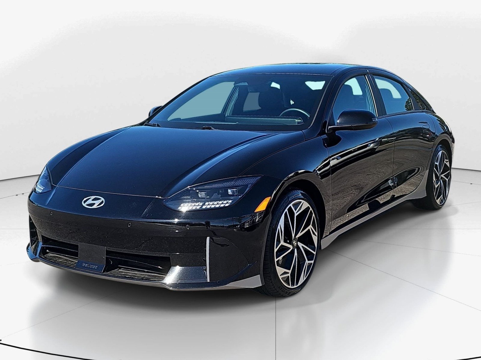 Used 2023 Hyundai Ioniq 6 SEL RWD image 8