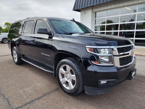 Used 2017 Chevrolet Suburban LT AWD/4WD image 2