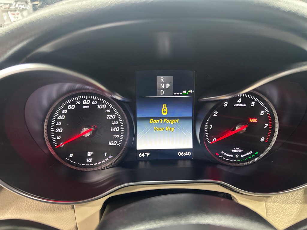 Used 2018 Mercedes-Benz C 350e Sedan image 28