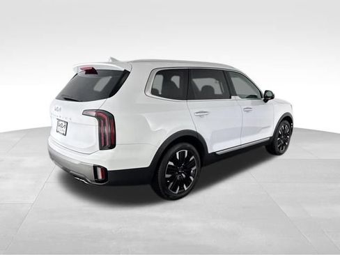 Certified 2025 Kia Telluride SX FWD image 7