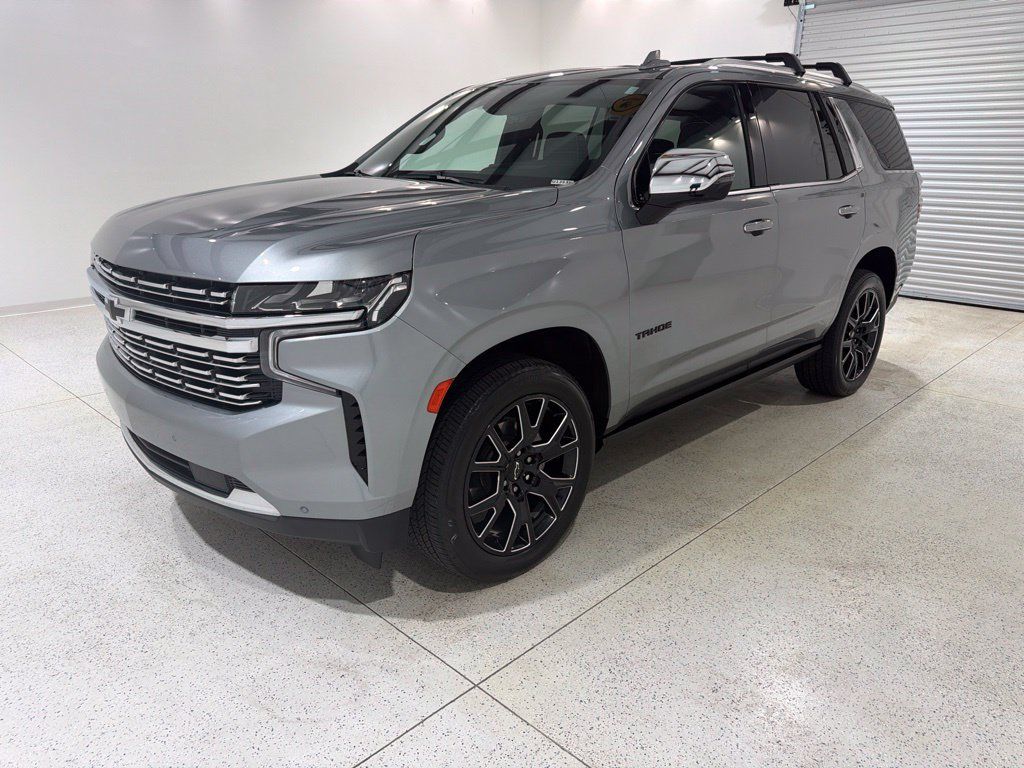 Used 2024 Chevrolet Tahoe Premier w/ Premium Package 2 AWD/4WD image 1