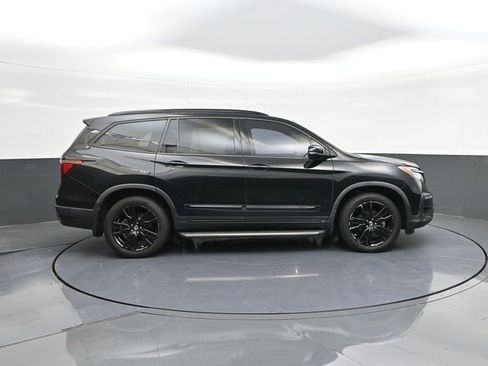 Certified 2020 Honda Pilot Black Edition image 25