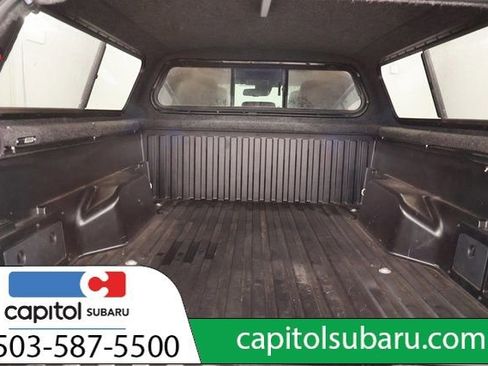 Used 2018 Toyota Tacoma TRD Sport w/ Technology Package AWD/4WD image 25