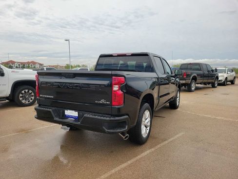 New 2026 Chevrolet Silverado 1500 Custom RWD image 8