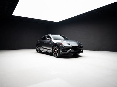 Used 2019 Lamborghini Urus AWD/4WD image 87