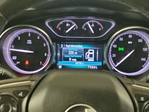 Used 2019 Buick Envision Essence FWD image 23