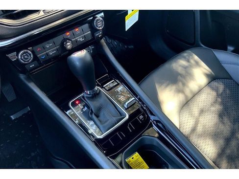 New 2025 Jeep Compass Latitude w/ Altitude Special Edition image 9