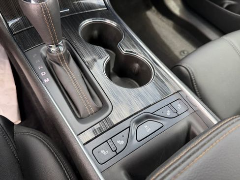 Used 2019 Chevrolet Impala LT w/ LT Convenience Package FWD image 26