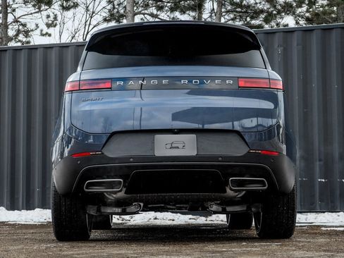 New 2026 Land Rover Range Rover Sport SE image 7