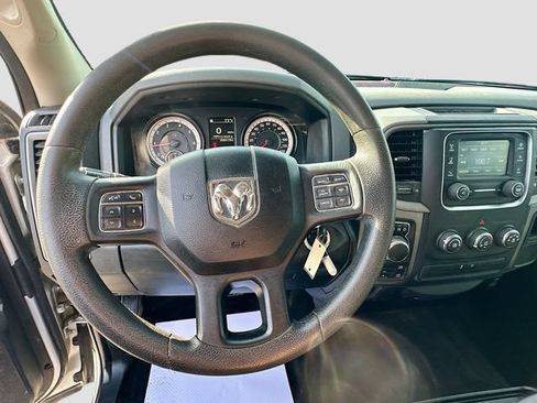 Used 2016 RAM 1500 Express AWD/4WD image 12
