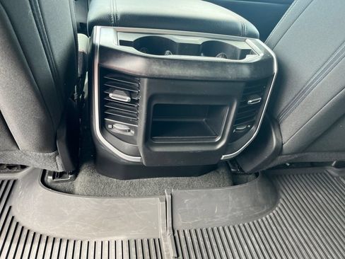 Used 2022 RAM 1500 Big Horn AWD/4WD image 27