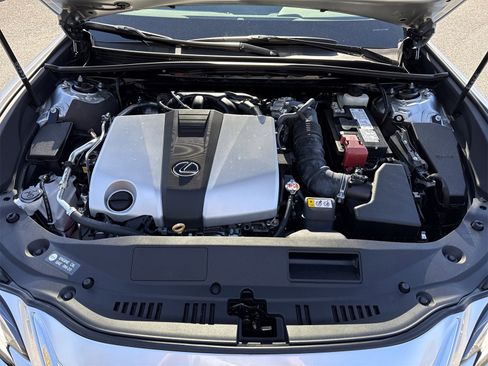 Used 2025 Lexus ES 350 w/ Premium Package image 37
