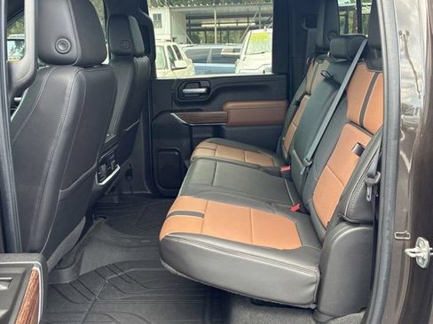Used 2021 Chevrolet Silverado 3500 High Country AWD/4WD image 14