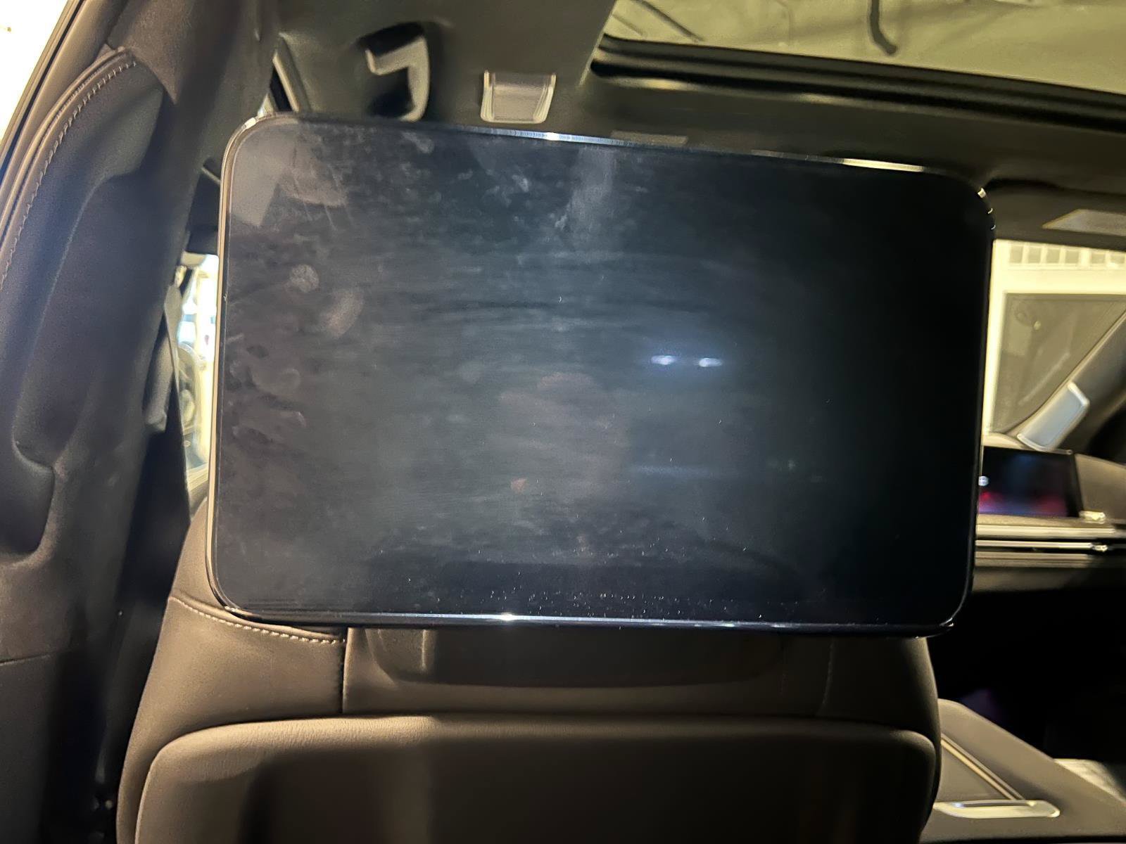 Used 2026 Cadillac Escalade V AWD/4WD image 31
