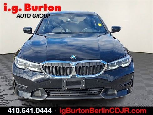 Used 2021 BMW 330i xDrive Sedan w/ Premium Package image 2
