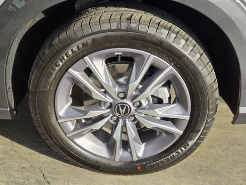 New 2026 Acura ADX FWD image 9